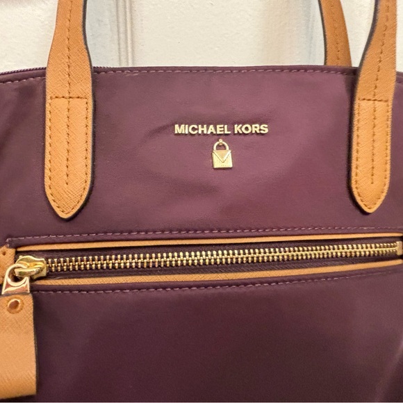 Michael Kors Vinyl Handbag - Picture 2 of 6